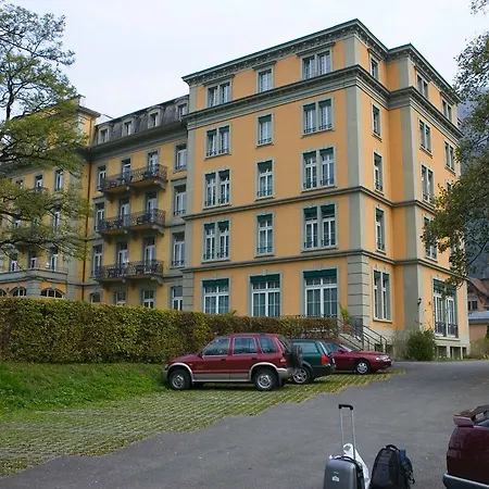 Parkhotel Du Sauvage ホテル 4*