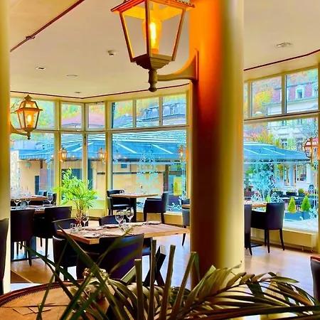 Parkhotel Du Sauvage מירינגן