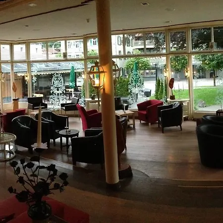 מלון Parkhotel Du Sauvage מירינגן