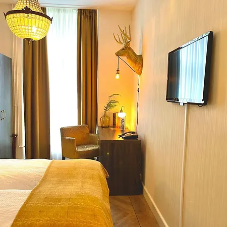 מלון Parkhotel Du Sauvage