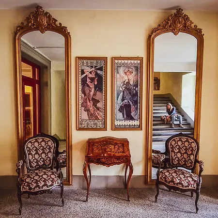 Parkhotel Du Sauvage מלון מירינגן