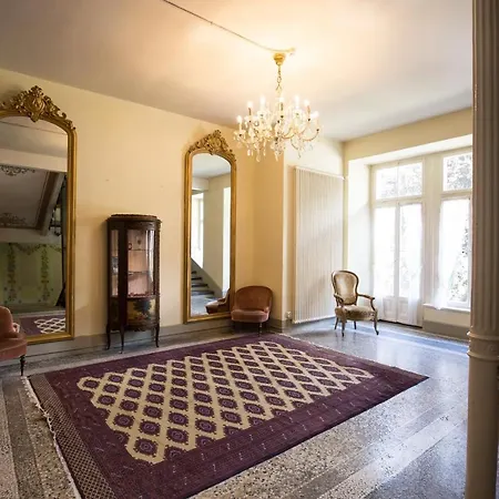 Parkhotel Du Sauvage מירינגן